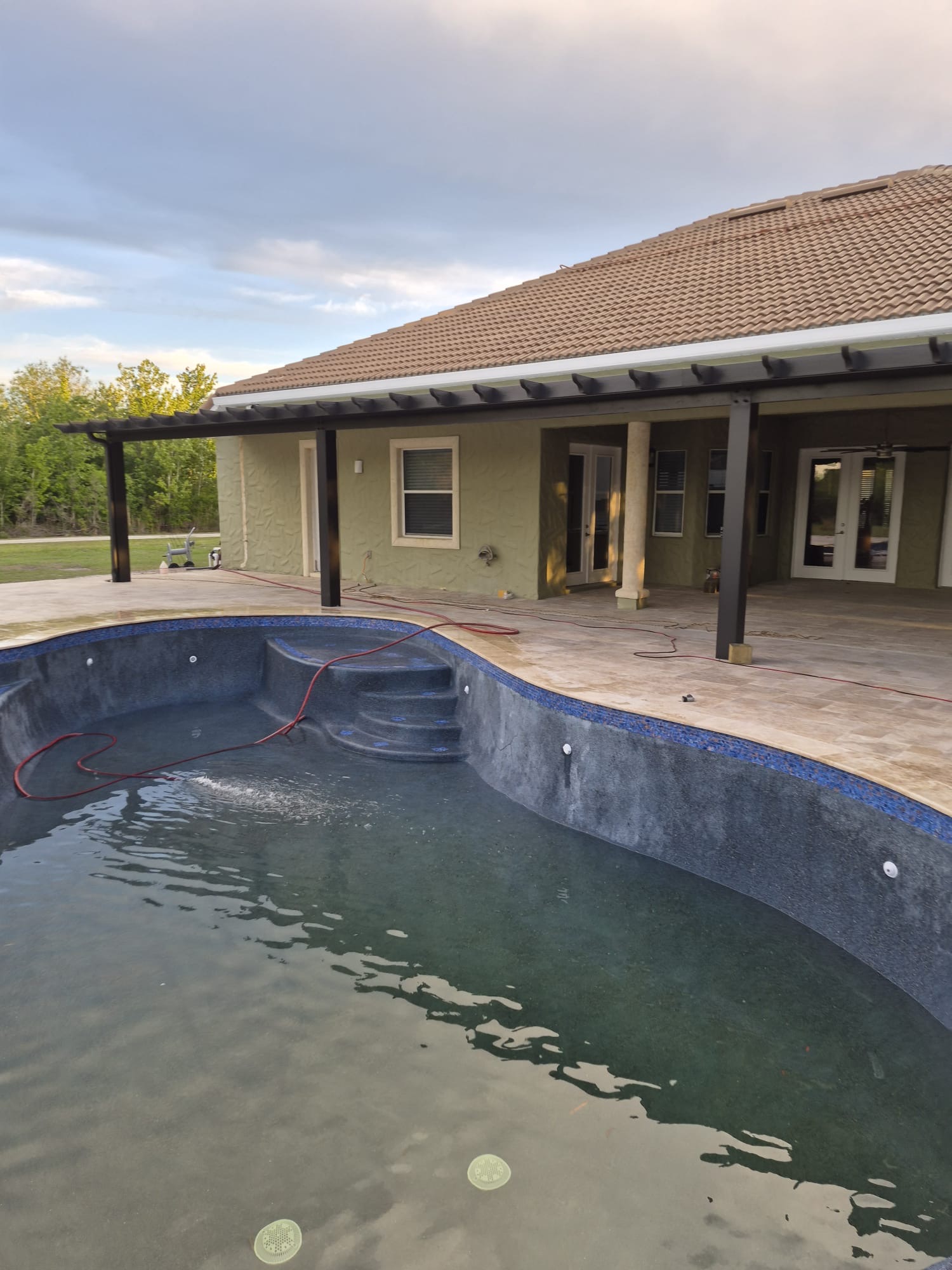Modern infinity pool
